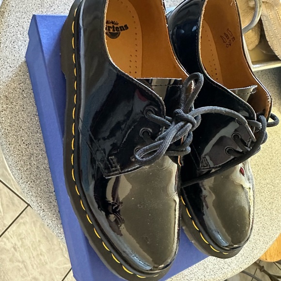Doc martens- great condition…too small for me. Size 8 - Picture 4 of 8